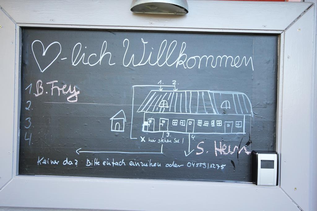 Wohnungen Unter Reet Krems Zwei Bagian luar foto